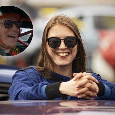 Video: Timrots pirmo reizi sēžas drifta auto, ko vada sieviete