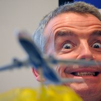 Глава Ryanair назвал меры дистанцирования в самолетах идиотскими и неэффективными