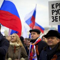 Krima Krievijas skavās: Maskava pārtrauc politiskās attiecības ar Kijevu (teksta tiešraides arhīvs)