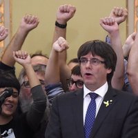 Katalonijas premjers aicina katalāņus 'demokrātiski pretoties' Madrides varai