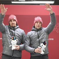 Melbārdis/Strenga izcīna Phjončhanas olimpisko spēļu bronzas medaļu