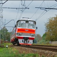 Двигатели испортились, из-за санкций не починить: Pasažieru vilciens переходит на короткие составы