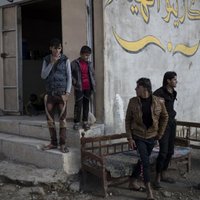 'Daesh' Mosulā ar varu pulcē mierīgos iedzīvotājus un veido dzīvo vairogu