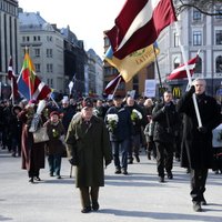 ФОТО, ВИДЕО: В Риге состоялось шествие памяти легионеров, есть задержанные