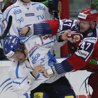 Хоккеисты сборной России разгромили финнов на Кубке Первого канала