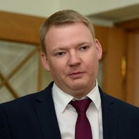 Предложение оппозиции, чтобы кандидатов в президенты Латвии утверждал народ, отклонено