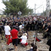 МИД Македонии: ресурсов страны для приема мигрантов недостаточно