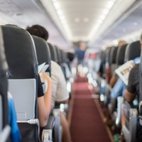 Отпуск без болезней: как правильно продезинфицировать свое место в самолете