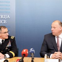 Бергманис: Латвия осознает угрозу и со стороны юга