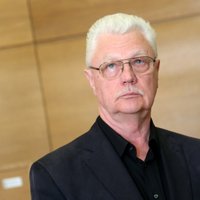 Оппозиция Рижской думы инициирует отставку мэра Риги
