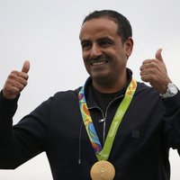 На Олимпиаде первую победу одержал спортсмен под флагом МОК