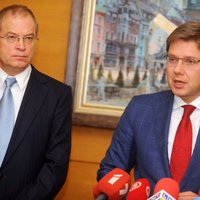 Ушаков пожелал "Единству", СЗК и VL-ТБ/ДННЛ сначала преодолеть на муниципальных выборах 5%-й барьер
