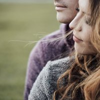 Психолог: отношения без секса тоже могут быть счастливыми