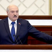 Лукашенко заявил, что польские пограничники расстреляли в лесах тысячи мигрантов