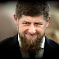 Trīs piemēri: Kā Ramzans Čečenijas vēsturi pārraksta par labu Kadirovu klanam