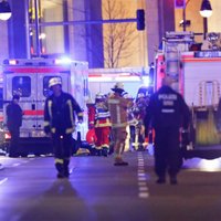 Новые подробности теракта на рынке в Берлине: теперь разыскивают тунисца