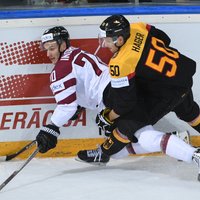 Latvijas hokejisti dramatiski zaudē Vācijai un nebrauks uz Phjončhanas olimpiskajām spēlēm