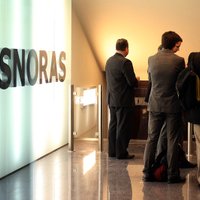 Правительство Литвы: акции банка Snoras обесценены