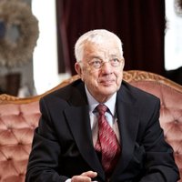 Раймонд Паулс призвал жителей Латвии не голосовать за "Единство"