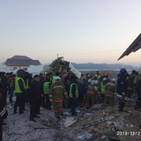 ФОТО: В Казахстане разбился самолет с 93 пассажирами. Есть погибшие, опубликована запись переговоров