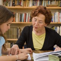 Исследование: в отдельных рижских школах учителя мало говорят на латышском