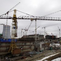Ļeņingradas AES plīsusi caurule; apturēta viena reaktora darbība