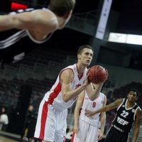 'VEF Rīga' basketbolisti sagrauj Bērziņa pārstāvēto 'Krasnije kriļja' vienību