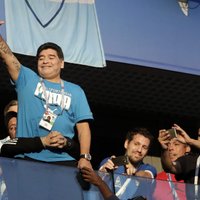 Maradona pārbiedē pasauli