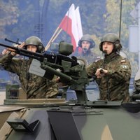 Aptauja: liela daļa poļu uzskata, ka vajadzības gadījumā jāaizstāv Baltijas valstis