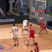 Video: Tīrs 'ippon' basketbola spēlē Igaunijā