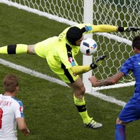 ВИДЕО, ФОТО: Чехия и Хорватия сыграли самый захватывающий матч на ЕВРО-2016