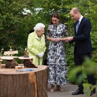 Lielbritānijas karaliene Elizabete svin 96. dzimšanas dienu