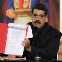 Maduro plāno rakstīt jaunu Venecuēlas konstitūciju