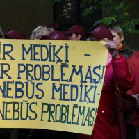 Plānots pieņemt galīgo lēmumu par mediķu arodbiedrības streiku
