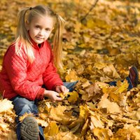 Kā ģērbt bērnu rudenī? Vērā ņemami ieteikumi
