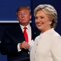 Tramps debatēs atsakās paziņot, ka ir gatavs atzīt Klintones uzvaru