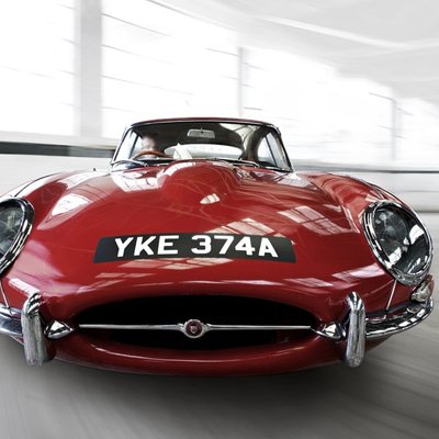 Leģendas 60. gadadiena: 'Jaguar', kuru par visskaistāko atzina pat konkurenti
