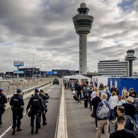 Аэропорт Схипхол в Амстердаме отказался от 9 000 рейсов ради уменьшения шума. Авиакомпании готовы судиться