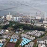 Pēc radioaktīvā ūdens noplūdes paaugstināts trauksmes līmenis Fukušimā