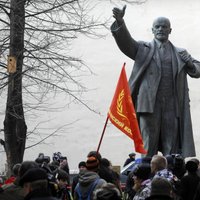 79% россиян высказались против сноса памятников Ленину