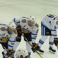 'Rīgas' hokejisti ar uzvaru pār 'Zemgali/LLU' ielaužas OHL četriniekā; 'Kurbads' pārspēj 'Prizmu'
