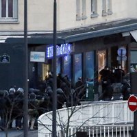'Charlie Hebdo' uzbrucēji nogalināti; Parīzē bojā gājuši četri ķīlnieki (teksta tiešraides arhīvs)