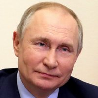 Putins paraksta dekrētu par gāzes pārdošanu 'nedraudzīgajām valstīm' tikai rubļos