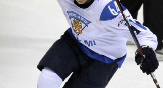 VIDEO: Granlunda šedevrs un Somijas hokejistu uzvara
