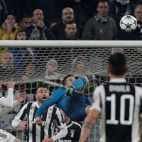 Ronaldu gūst 'supervārtus' Madrides 'Real' uzvarā pār 'Juventus'