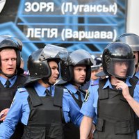 В Киеве с девятого этажа многоэтажки выпал украинский политолог