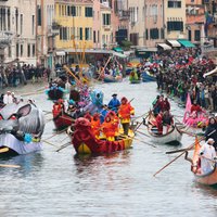 Венеция в опасности: ЮНЕСКО угрожает внести Венецию в "черный список", если Италия не начнет заботиться об исторических объектах