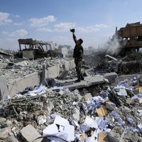Foto: Publiskoti kadri ar raķešu sagrauto Sīrijas zinātnisko pētījumu centru