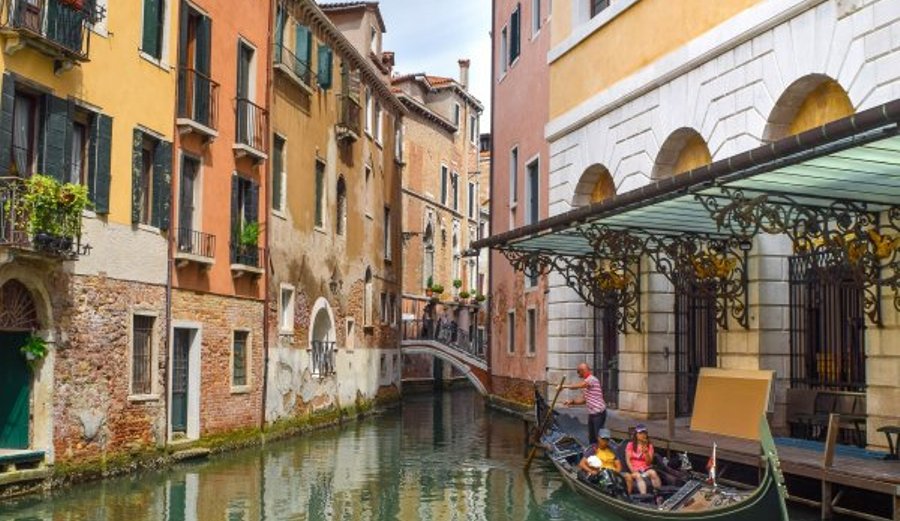 Introduction of Tourist Fee in Venice: What to Expect and Impact on Overtourism