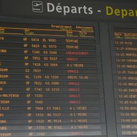 Пасхальные каникулы под угрозой: Где пройдут забастовки авиа- и железнодорожников в Европе в марте и апреле